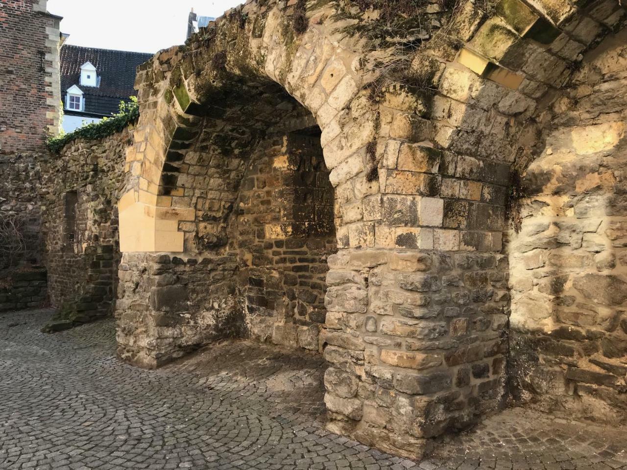 Logis Pastis Maastricht Exterior foto